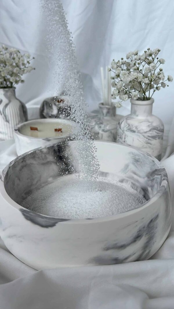 ⁦מארז פאולה לבן עם נגיעות שחור ואפור⁩ – תמונה ⁦2⁩