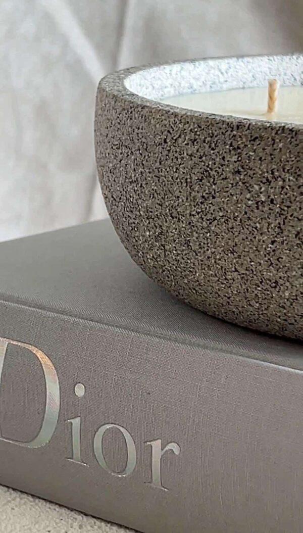 ⁦נר אומברטו אבן⁩ – תמונה ⁦2⁩